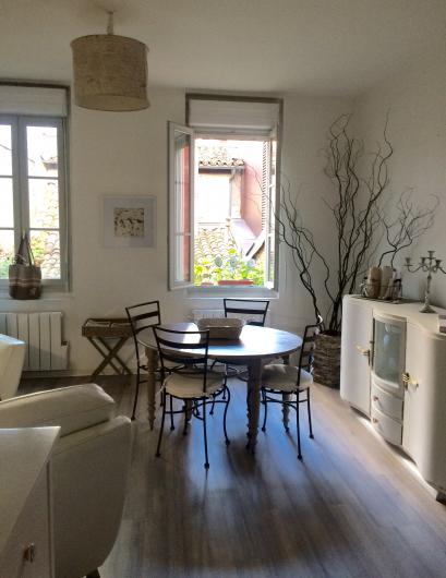 T2/3 QUAI DE TOUNIS  67 m²